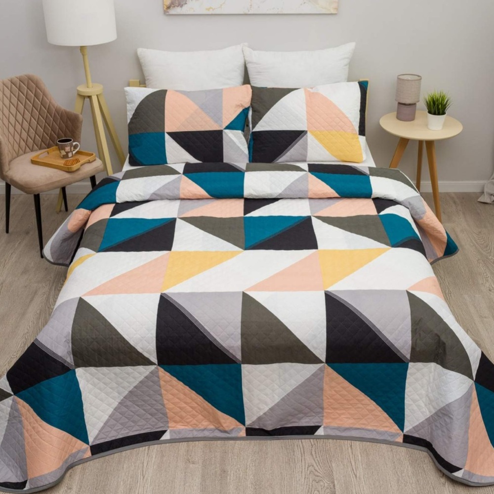 Modern Geometric Quilt bed cover